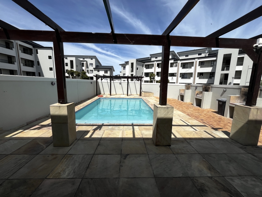 To Let 2 Bedroom Property for Rent in Burgundy Estate Western Cape